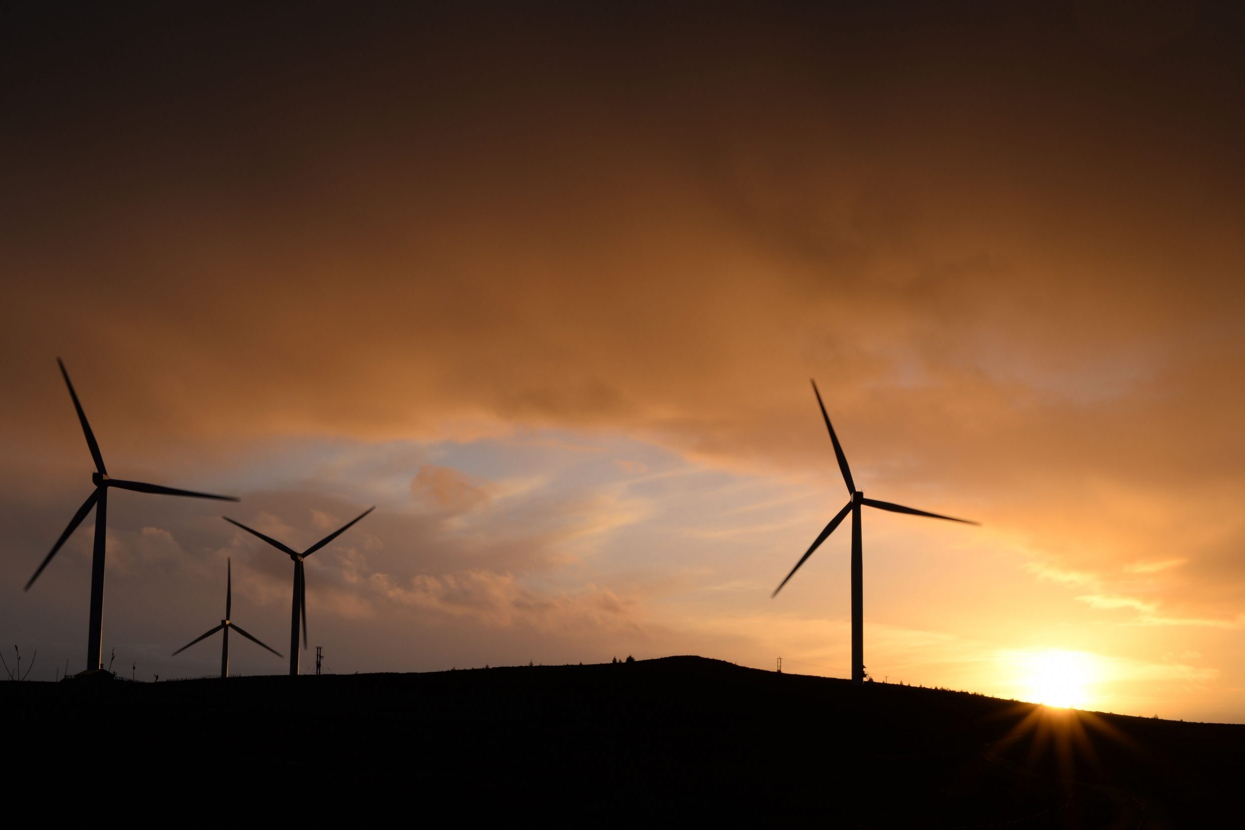 cropped-image_CLIENTPAGE_windfarm-in-sunset-scaled-1.jpg